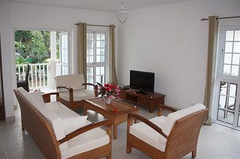Bord Mer Villa Mahe Island Exterior photo